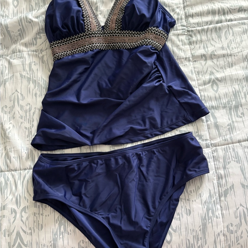 Chic Navy Women's Bikini Set
